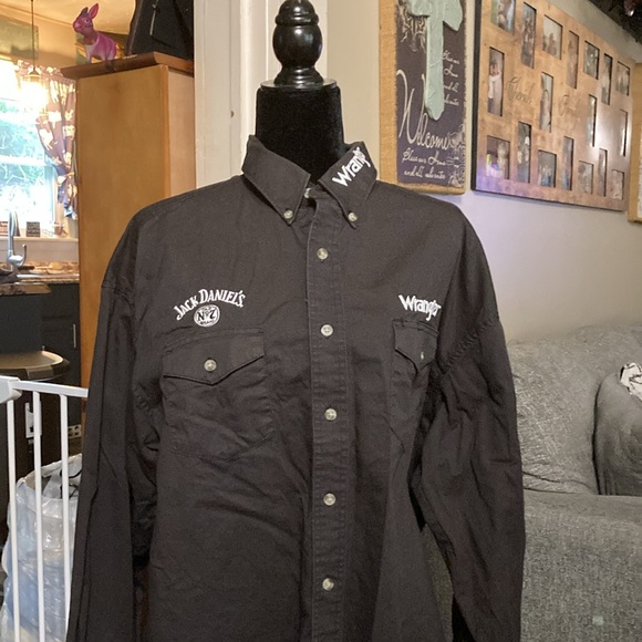 Wrangler black Jack Daniels button up shirt size XL/ XG/TG . - Picture 3 of 9